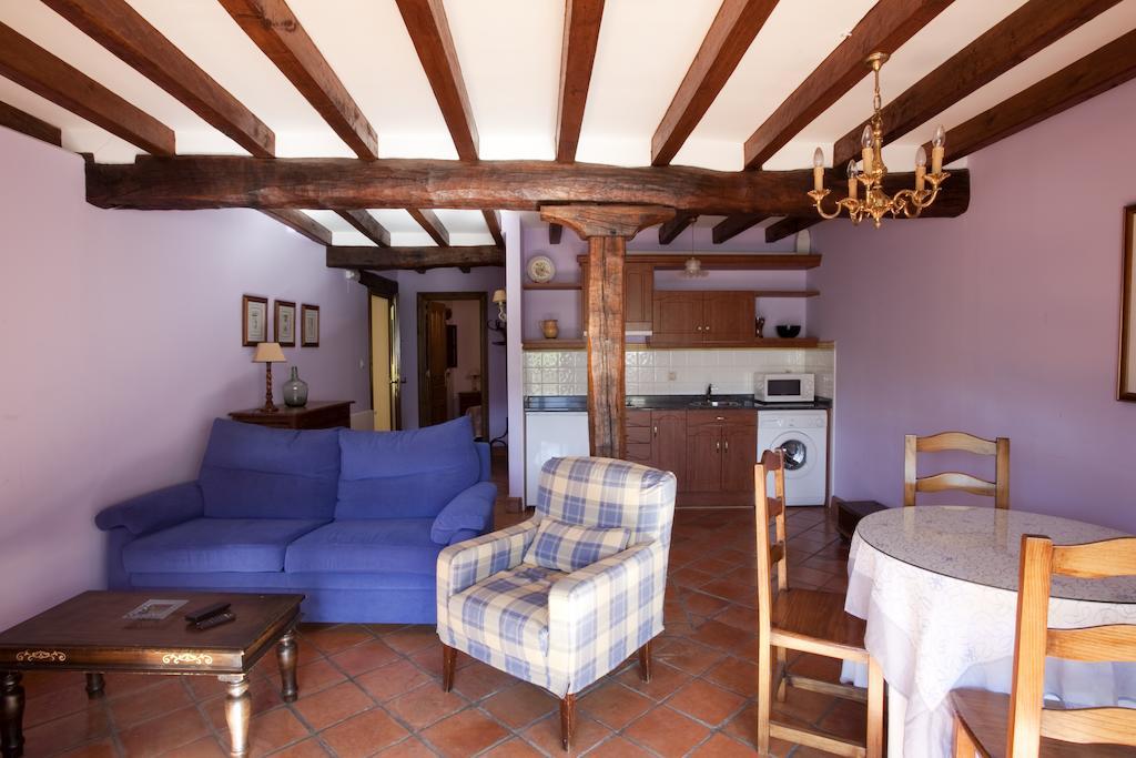Apartamentos La Cotera - Barrio De Arriba Segunda Entrada 2 Cambarco Room photo